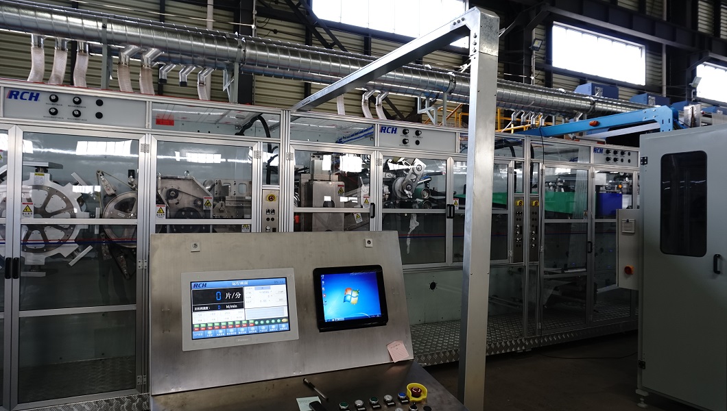 Full Servo Baby Diapers Producing Line