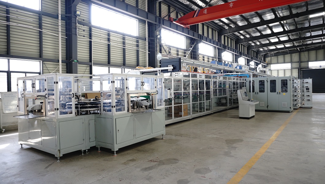 Full Servo Controlled Baby Diaper Machinery Factory