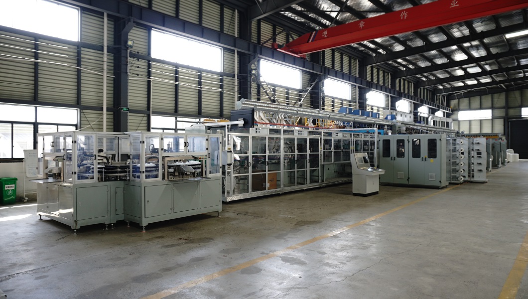 Full Servo Controlled Baby Diaper Pants Machine Supplier